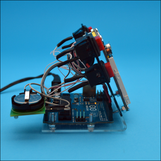 Мастер Кит Arduino. Офигенские настольные часы, будильник в технодизайне. 